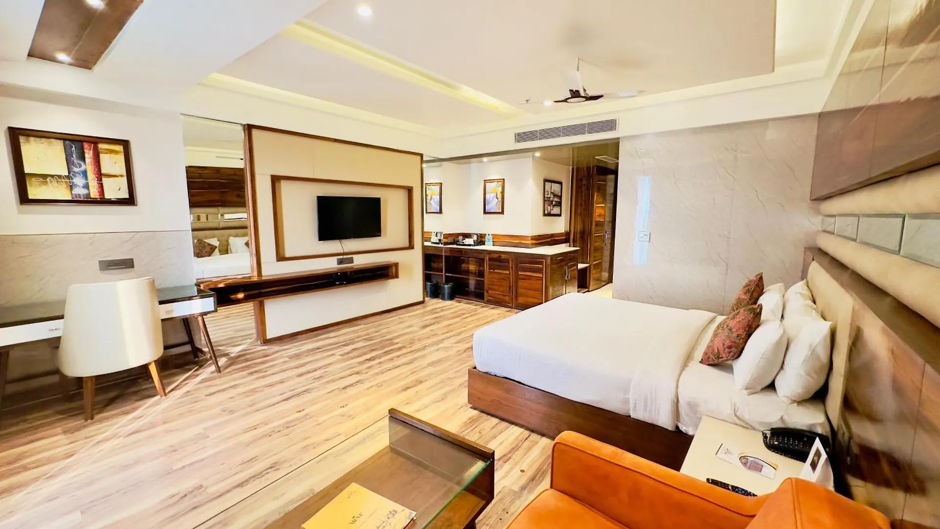 Hotel Vintage Zirakpur Chandigarh Panchkula 4*,  India