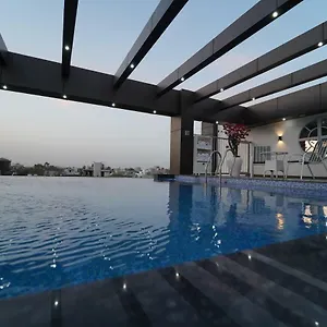 Rockland Hotel, C.r Park 4*, New Delhi India